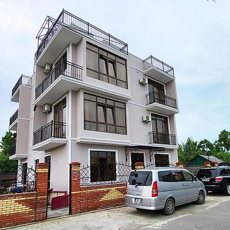 Mite Hotel Chakvi Luaran gambar