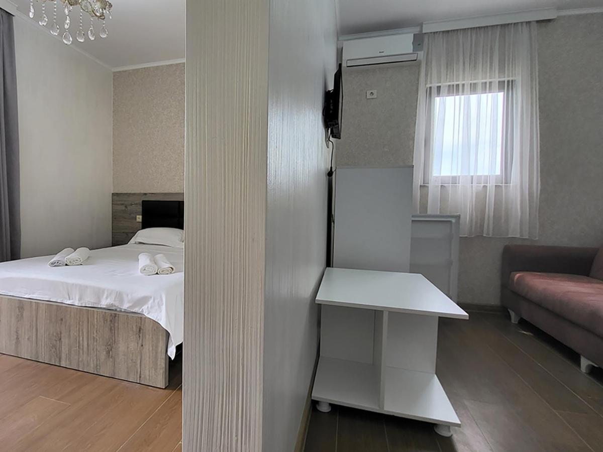Mite Hotel Chakvi Luaran gambar