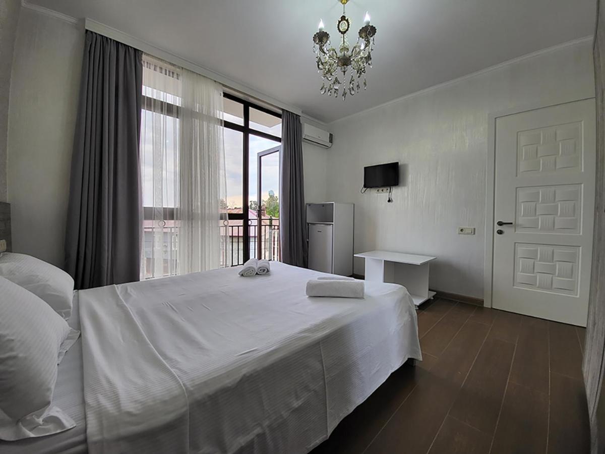 Mite Hotel Chakvi Luaran gambar
